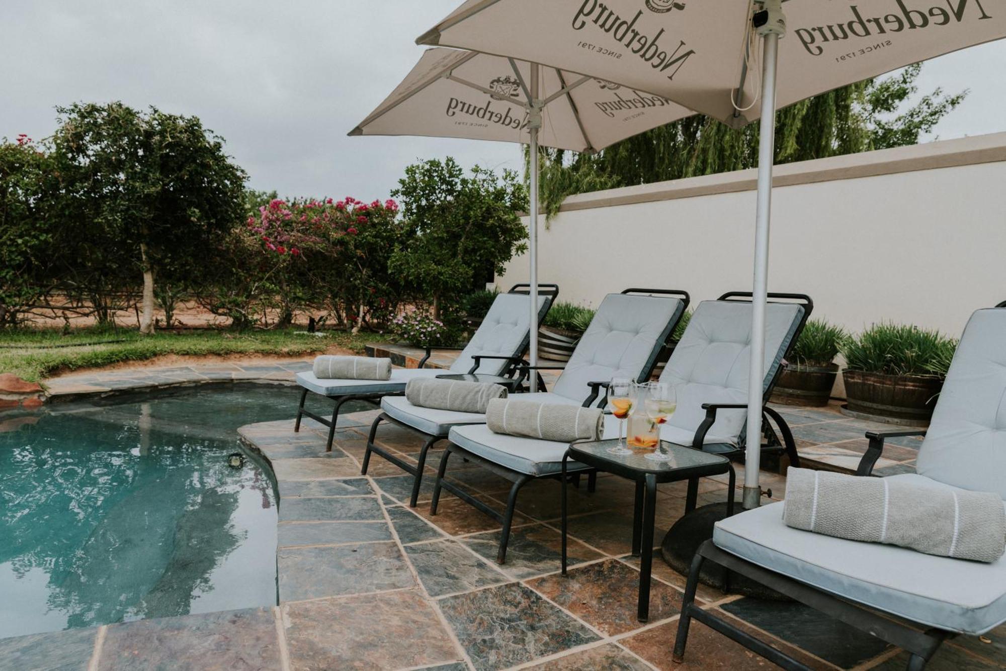 Cana Vineyard Guesthouse Paarl Exterior photo