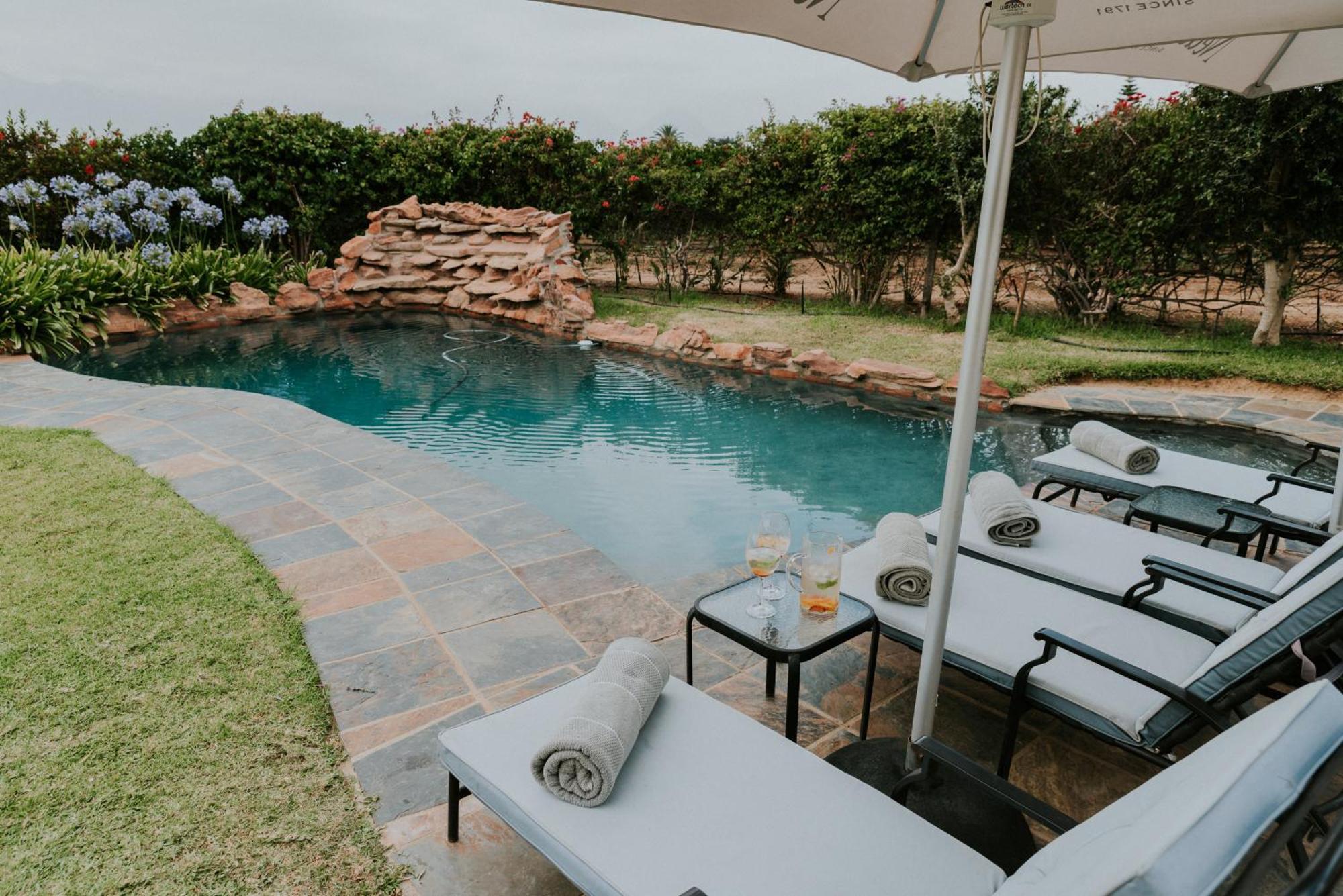 Cana Vineyard Guesthouse Paarl Exterior photo